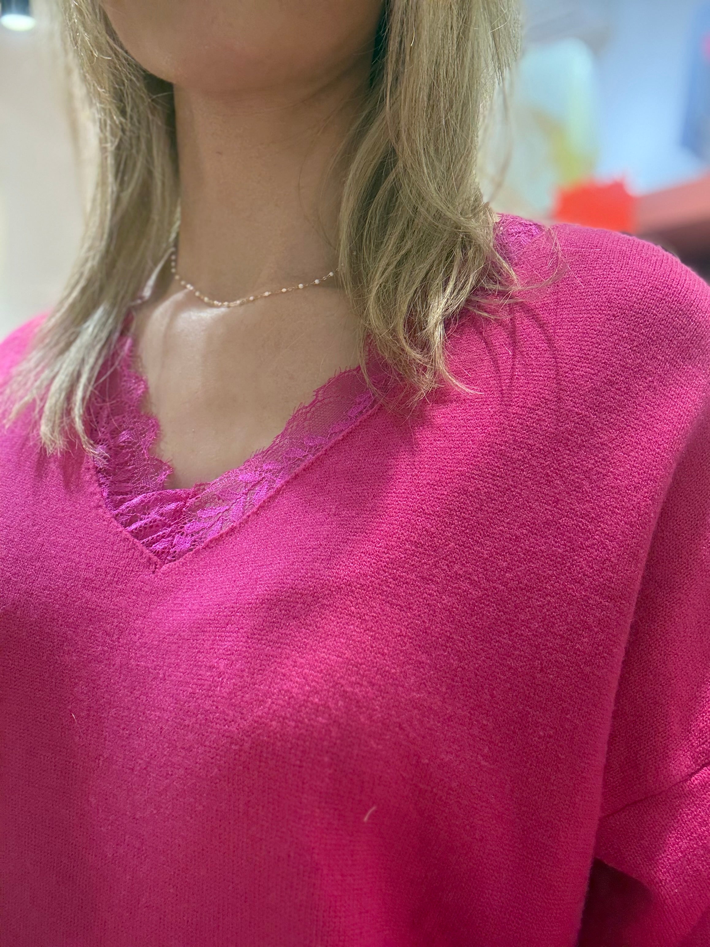 Pull dentelle