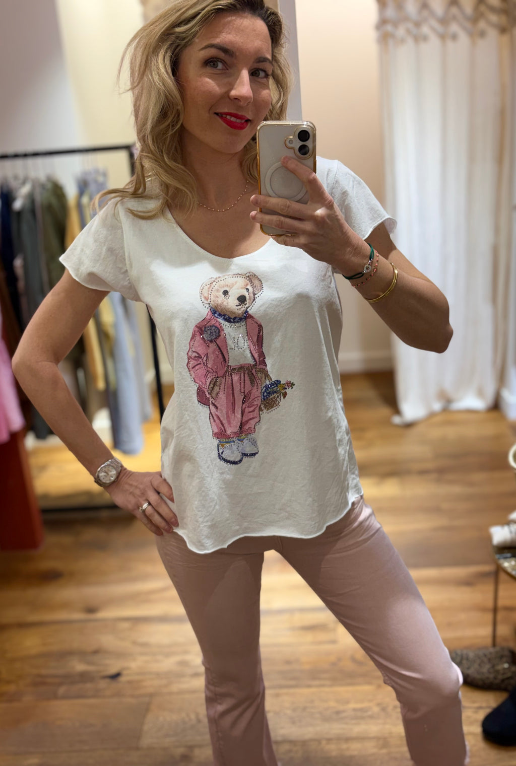 Tee-shirts ours