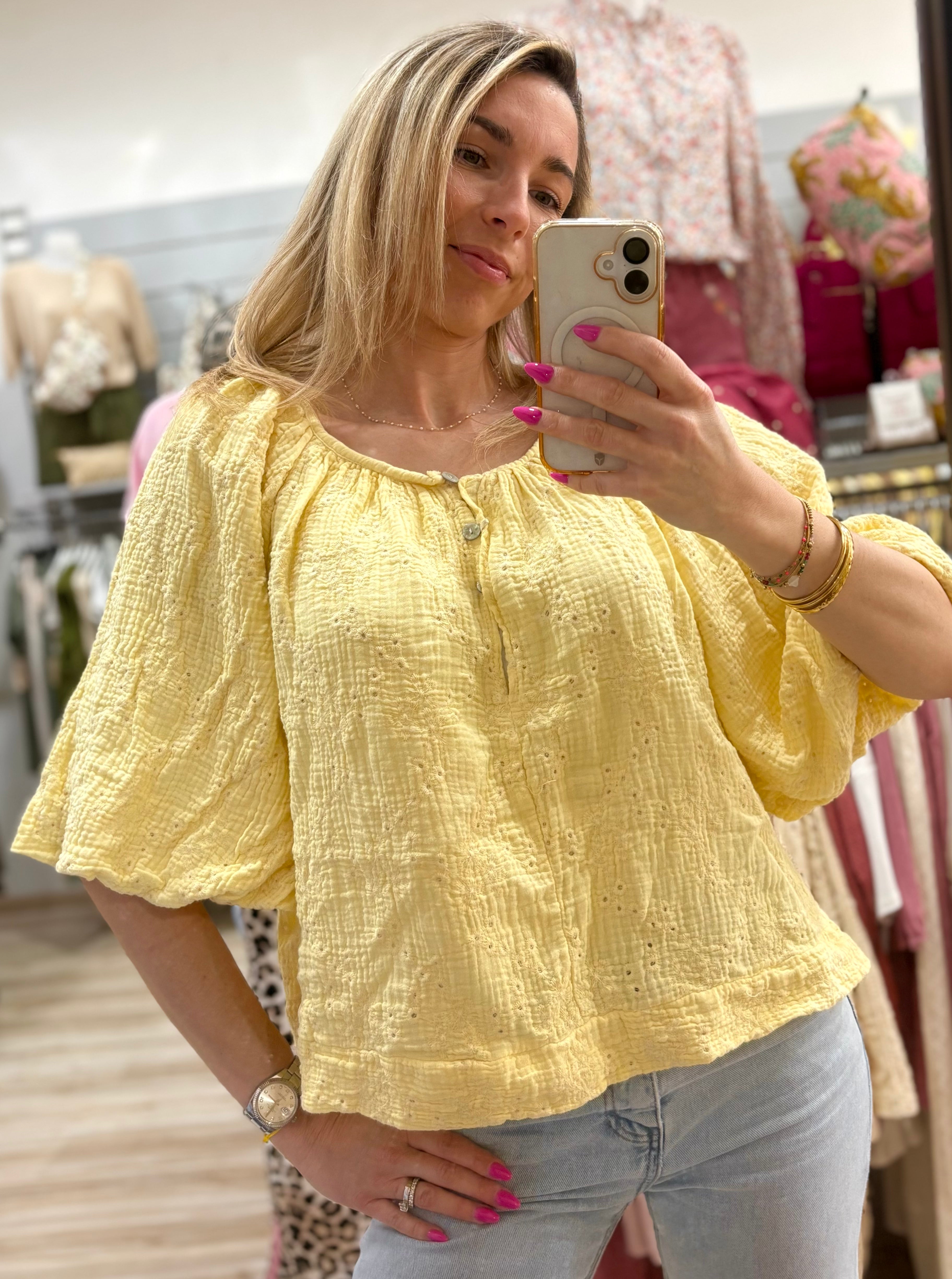 Blouse gaze de coton brodé